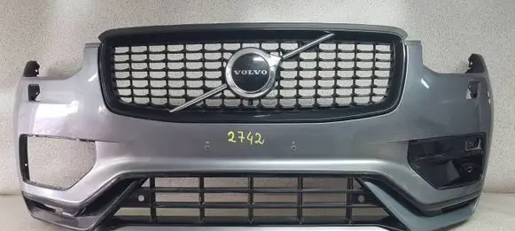 Volvo XC90 Front bumper 31690641