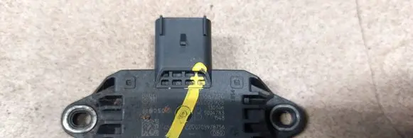 Opel Mokka ESP acceleration yaw rate sensor 13587220