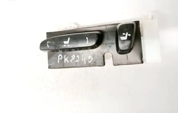 Lexus IS 220D-250-350 Seat control switch 18A196