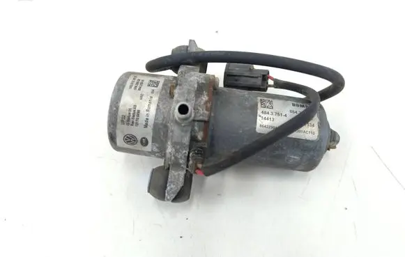 Volkswagen Jetta VI Vacuum pump 1K0612181B
