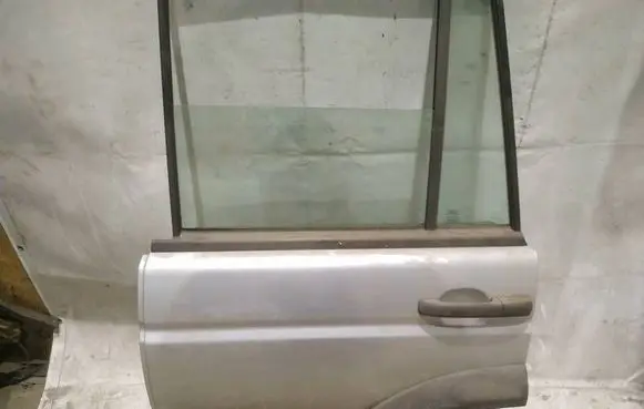 Land Rover Discovery Rear door PILKOS