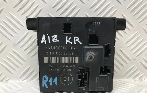 Mercedes-Benz E W211 Door control unit/module 2118703385