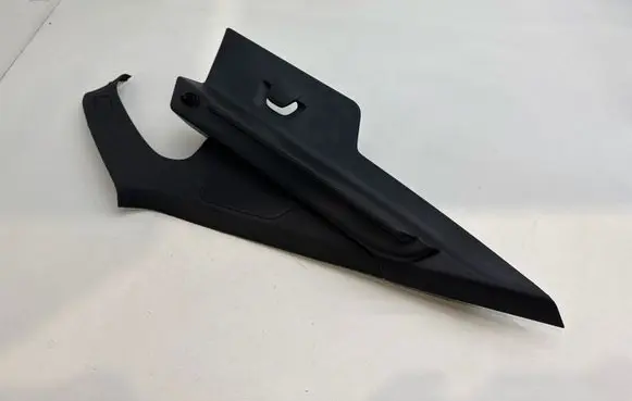 Polestar 2 (C) pillar trim 31675999