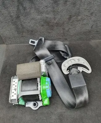 Audi A5 8T 8F Front seatbelt 8T0857705 8T0857705V04 8T1857705H