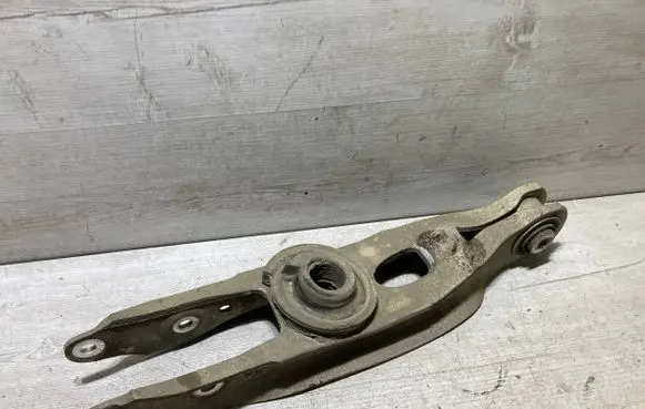 Audi A4 S4 B9 Rear control arm 8W0505311E