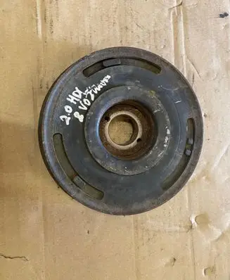 Suzuki Grand Vitara II Crankshaft pulley 3554191