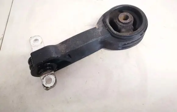 Honda Civic Engine mount bracket