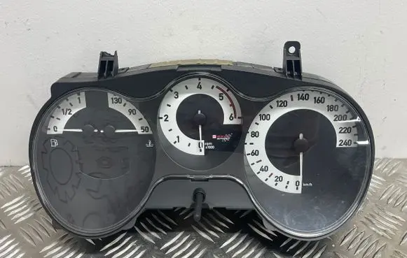 Seat Altea Speedometer (instrument cluster) 5P0920822E