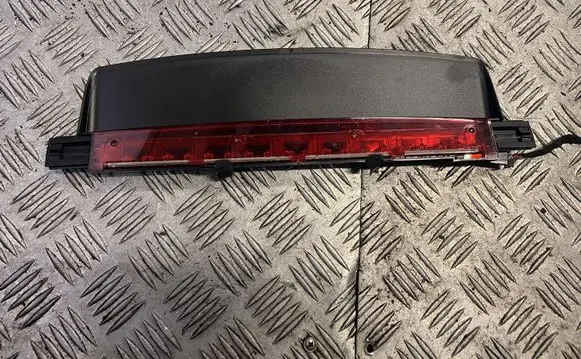 Audi A6 S6 C6 4F Third/center stoplight 4f5945097
