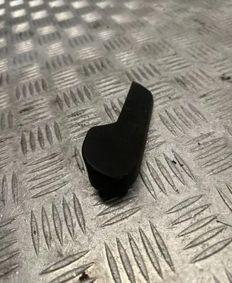 Volkswagen Golf IV Engine bonnet (hood) release handle 1j1823533