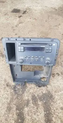 Volvo V70 Radio/CD/DVD/GPS head unit HU650