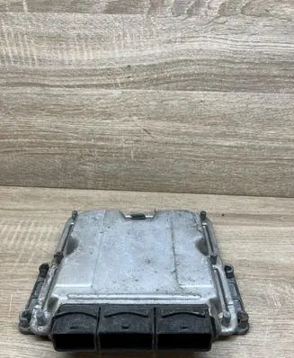 Renault Master II Engine control unit/module HOM8200091428 0281010787