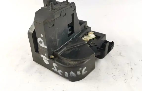 Renault Scenic II - Grand scenic II Front door lock