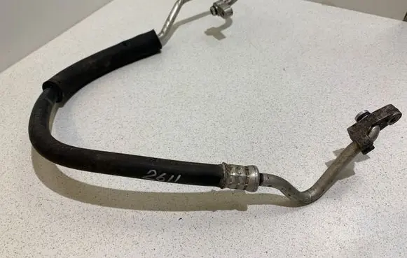 Subaru Outback Air conditioning (A/C) pipe/hose