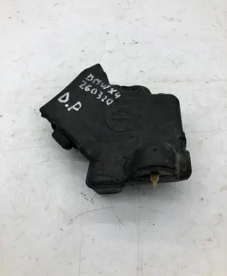 BMW X4 G02 Fender foam support/seal 7895552