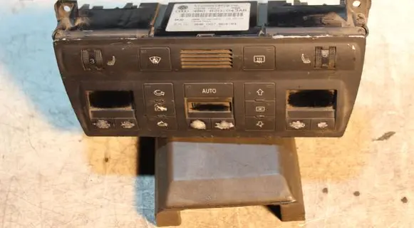 Audi A6 S6 C5 4B Climate control unit 4B0820043AB