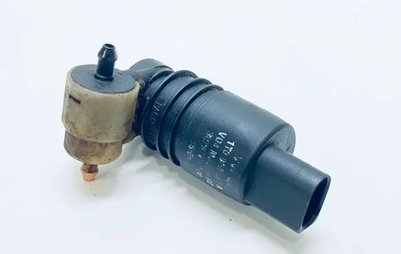 Audi A6 S6 C6 4F Windscreen/windshield washer pump 1T0955651A