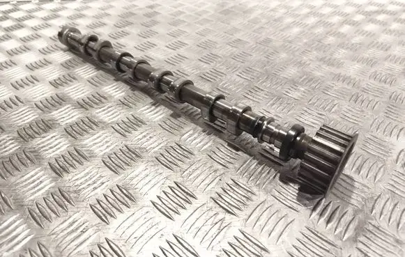 Renault Espace IV Camshaft 013997 G9te1b2