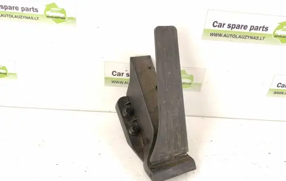 Mercedes-Benz C W204 Accelerator throttle pedal 4513000000 2223001000