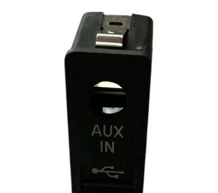 BMW 5 F10 F11 AUX in-socket connector 9129651