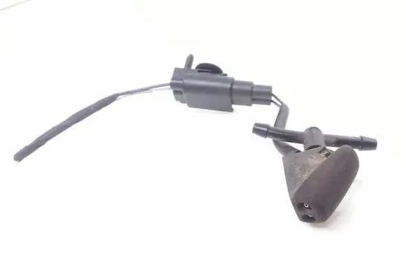 Ford Mondeo MK IV Windshield washer spray nozzle XS4117666A