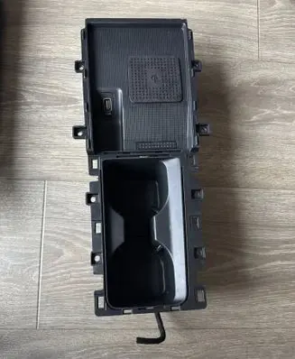 Hyundai IONIQ 6 Wireless charging module 84632KL900 95560KL001