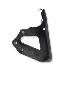 Audi A6 S6 C6 4F Fender mounting bracket 4F0821135B