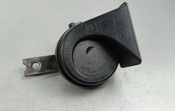 SsangYong Rexton Horn signal 28R000589