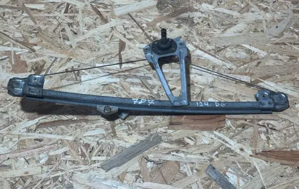 Mercedes-Benz E W124 Rear window lifting mechanism without motor