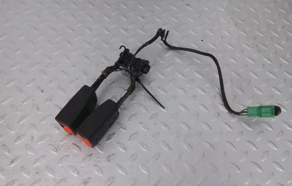 Toyota ProAce City Rear seatbelt buckle SU001A9973 9817221277