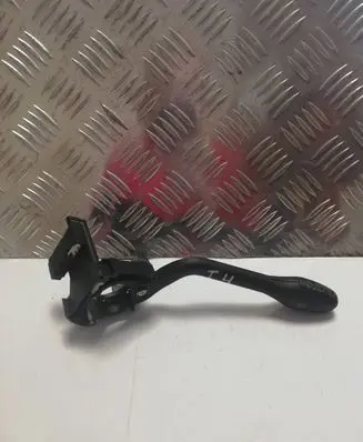 Volkswagen Transporter - Caravelle T4 Window wiper interval relay PA66GF30