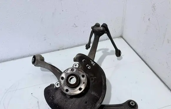 Audi Q5 SQ5 Front wheel hub