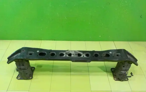 Ford Focus Front bumper support beam PRZOD