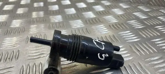 Mercedes-Benz ML W164 Windscreen/windshield washer pump 1006671