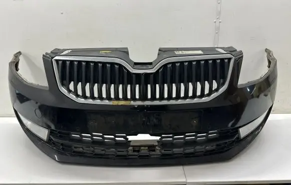 Skoda Octavia Mk3 (5E) Front bumper 5E0807221
