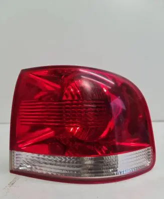 Volkswagen Touareg I Rear/tail lights 28258002