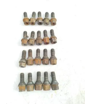 Opel Vectra C Nuts/bolts 