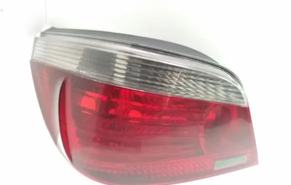 BMW 5 E60 E61 Rear/tail lights 6910767