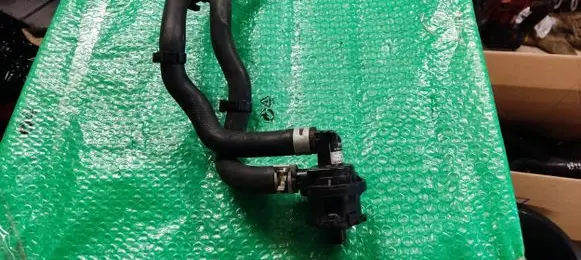 Lexus NX Electric auxiliary coolant/water pump 064100-1301