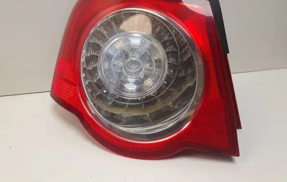 Volkswagen PASSAT B6 Rear/tail lights 3C5945095C