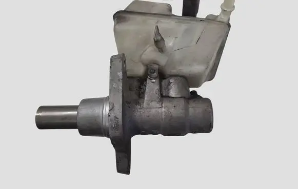 Citroen C4 I Picasso Master brake cylinder 9654002180 03355815253