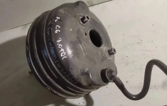 Audi A6 S6 C6 4F Brake booster 4F0612105G