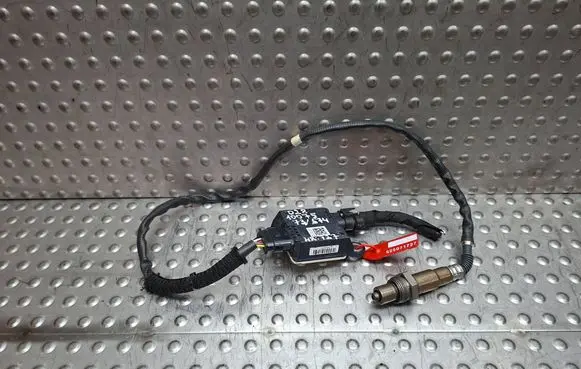 Renault Trafic III (X82) Lambda probe sensor S25071727 0281007573