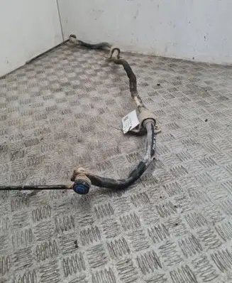 Volkswagen PASSAT B6 Front anti-roll bar/sway bar