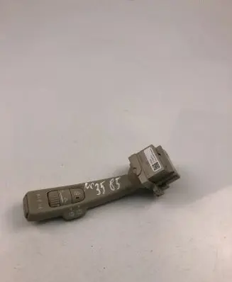 Volvo V70 Indicator stalk 31394010