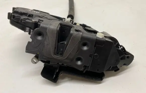 Land Rover Evoque I Rear door lock 8X2A26412AC