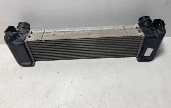 BMW 5 G30 G31 Intercooler radiator 8576509