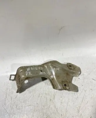 Opel Insignia A Front splash guards bracket 