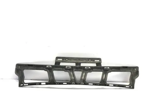 Mercedes-Benz C W205 Front bumper mounting bracket A2058853765