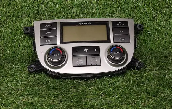 Hyundai Santa Fe Climate control unit 972502B636